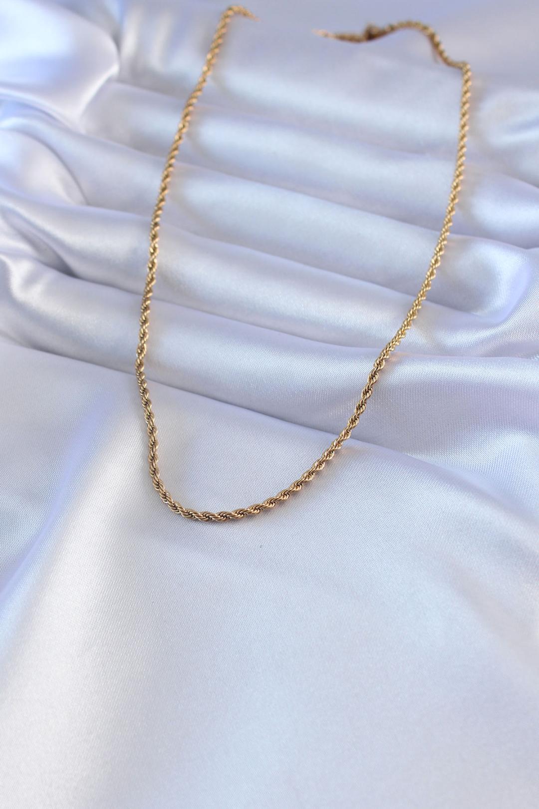 Stainless Steel Gold Color Twisted Design 45 cm Women’s Necklace - Image 2
